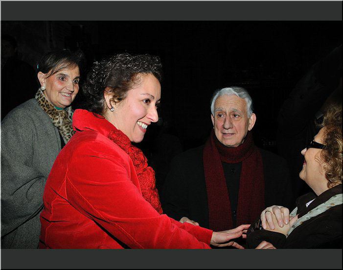                   "M&uacute;sica en la Catedral"
          Gran Concierto de Navidad 2009
con Pilar Cabrera, El&iacute;as Mart&iacute;nez y M.Reckling.