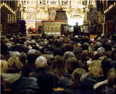                       PILAR CABRERA
Organista del gran &Oacute;rgano Allen de la Catedral