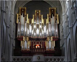       &Oacute;rgano Grenzing
 Catedral de la Almudena 