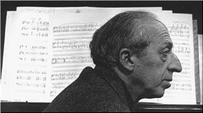  Aaron Copland 