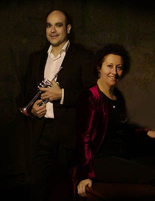  Jes&uacute;s N&uacute;&ntilde;ez con Pilar Cabrera 